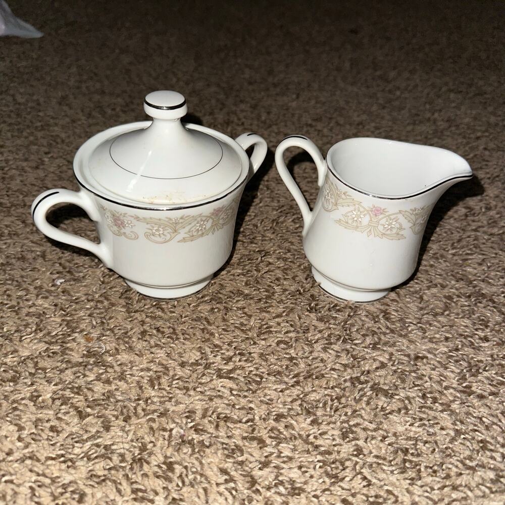 Regal China Creamer & Sugar Bowl Set Japan Floral Gold Trim